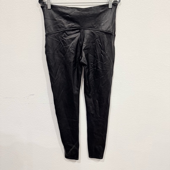 NWT SPANX Faux Leather High Rise Black Leggings Women’s Size 1X-Large - Picture 4 of 6